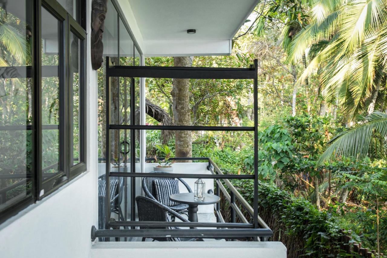 Haven Beach Hiriketiya, Serenevilla Properties Dikwella Exterior foto